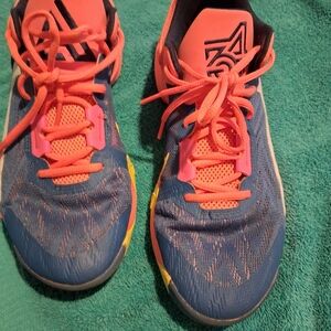 Nike Giannis Immortality 2 Mens Basketball Sneakers